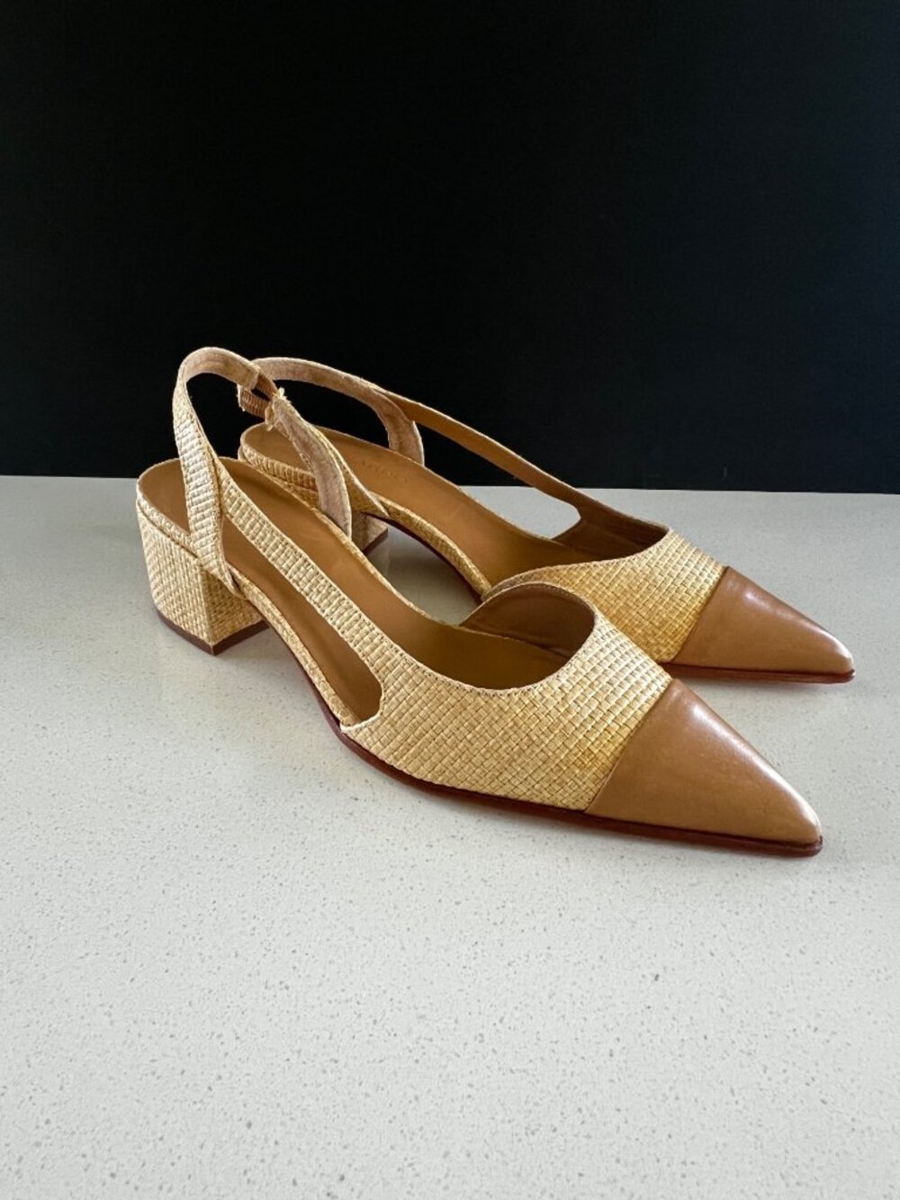 BERNARDO Monroe Slingback PUMPS BEIGE  Raffia and leather size 8.5 - Picture 2 of 9